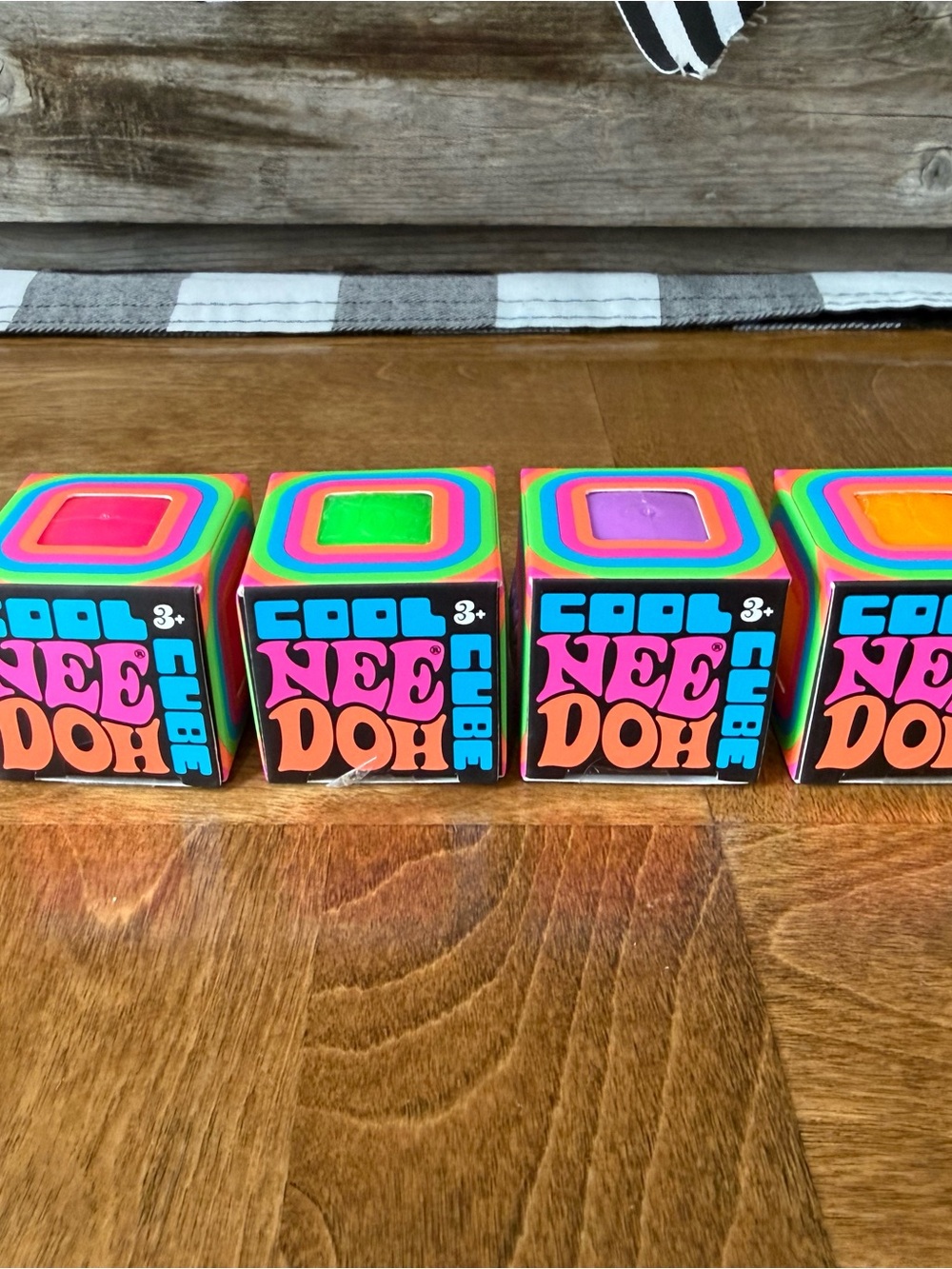 Neehdoh cool cube bundle of 4  - pink,green, purple , orange